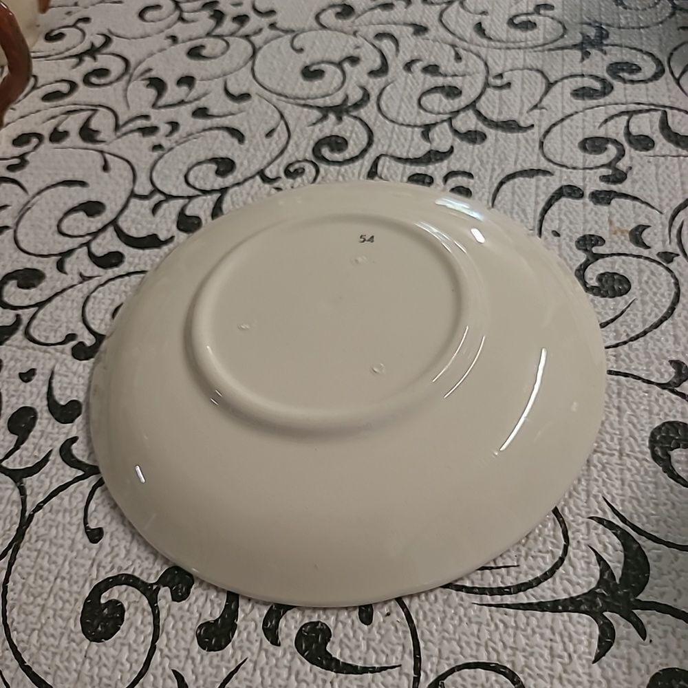 Fransican Dinnerware Apple Pattern - Picture 9 of 11